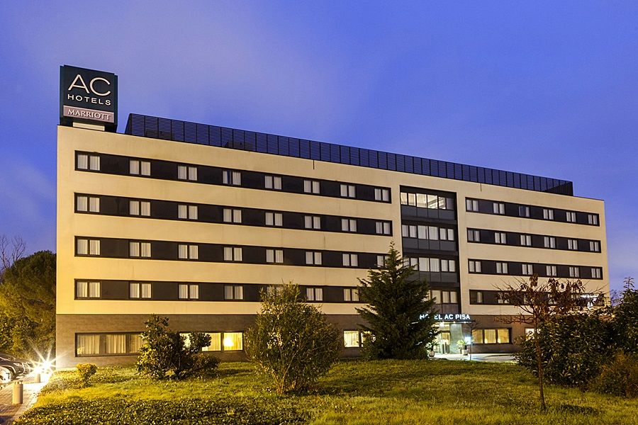 Ac Hotel By Marriott Пиза Экстерьер фото